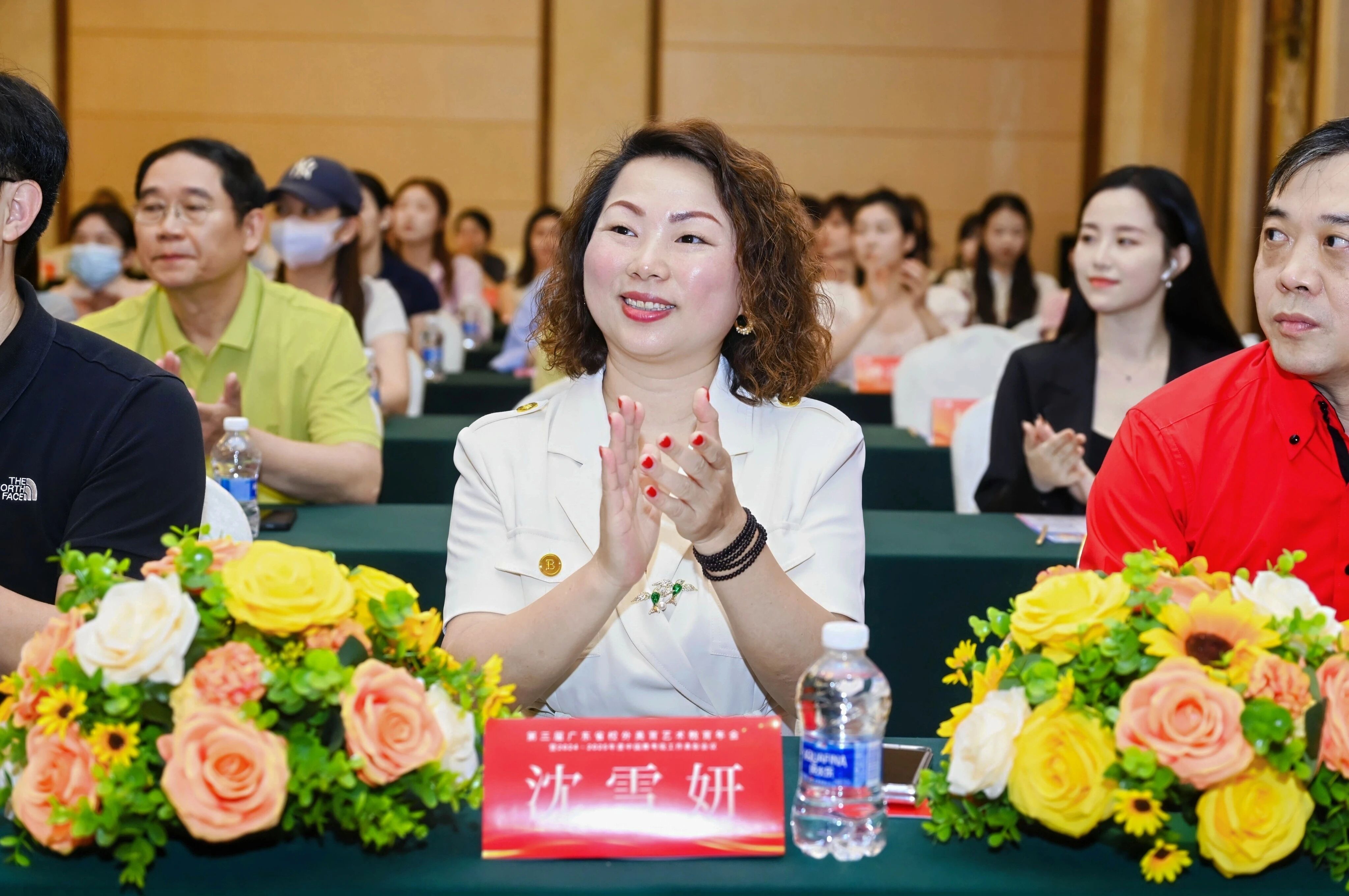 ccc7aefd79041e33920c1ea61766245b.jpg